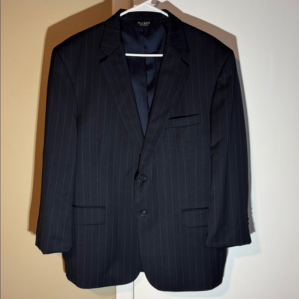 Jos. A. Bank Traveler Jacket | 100% Wool | Navy Pinstripe | Size 44SH
